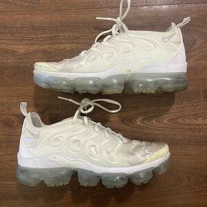 Nike VaporMax Plus